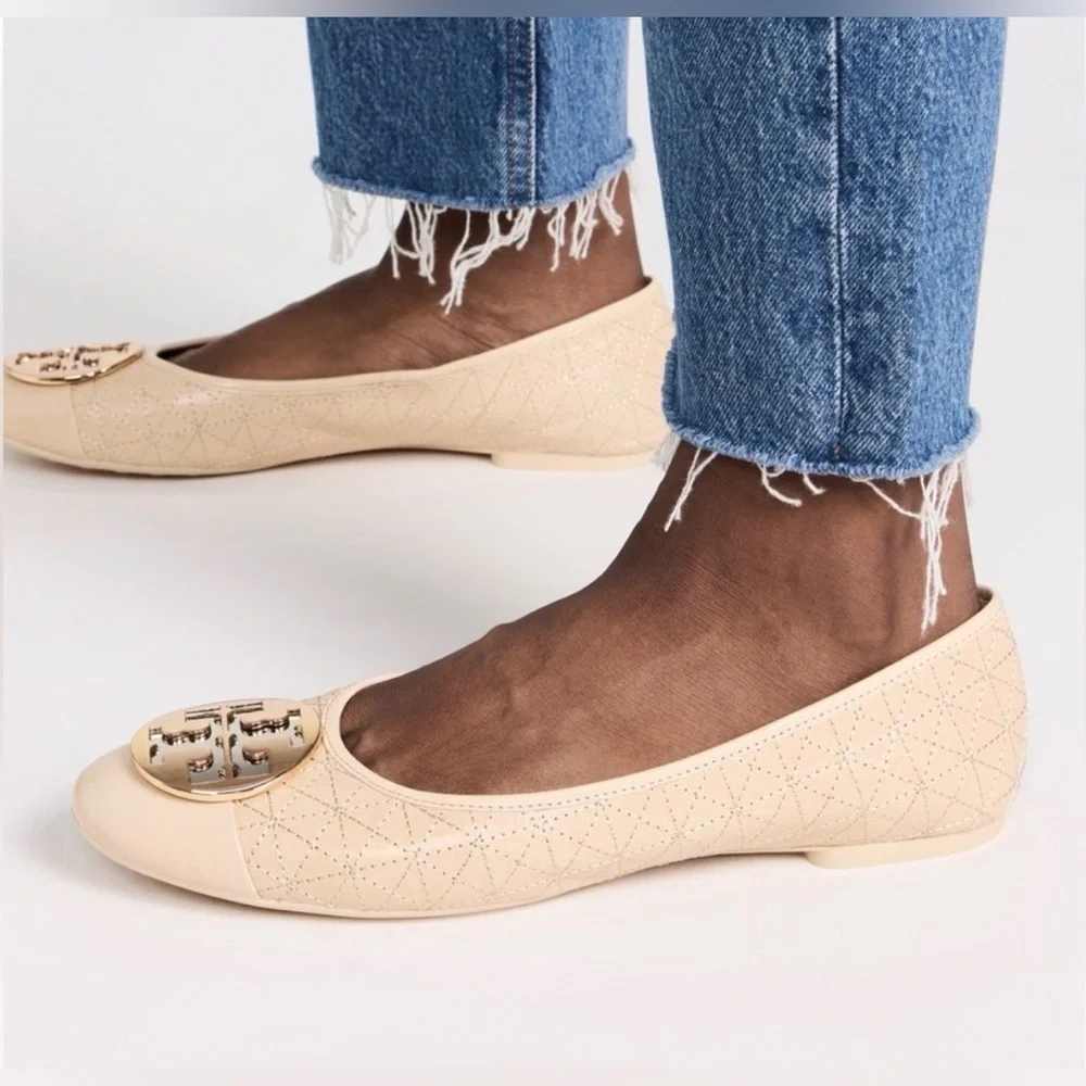 Tory Burch Claire Quilted Ballet Flat Nappa Leather New Porcelain size 7
